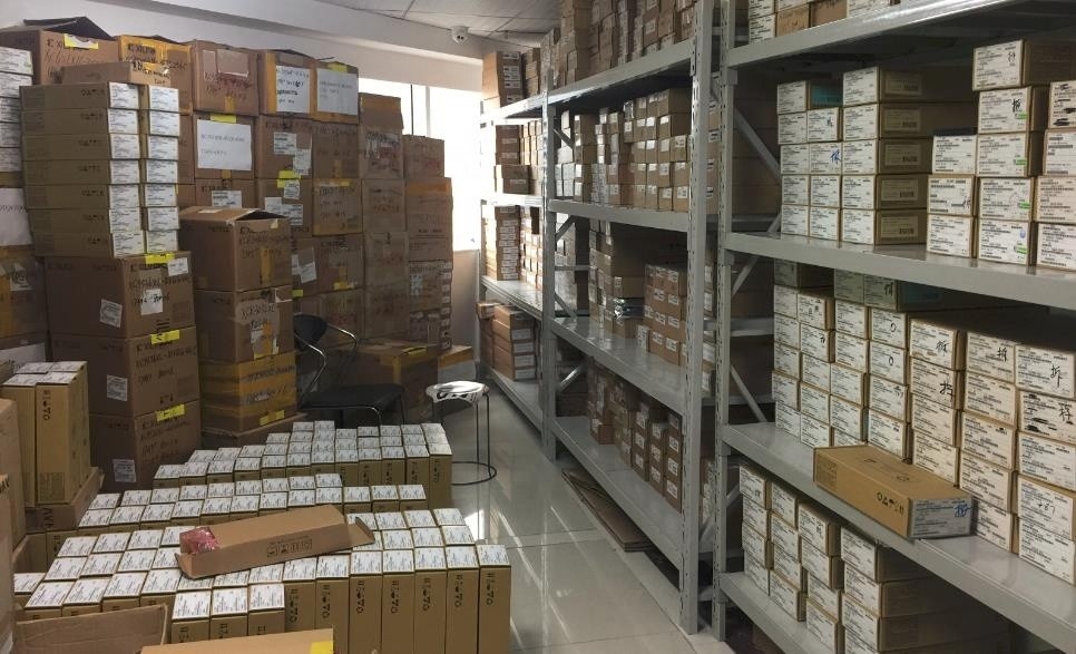 Chuangyunxinyuan با کیفیت بالا بهترین قیمت LSM303AGR LSM303 آی سی تراشه قسمت BOM قیمت LSM303A LSM303AGTRTR