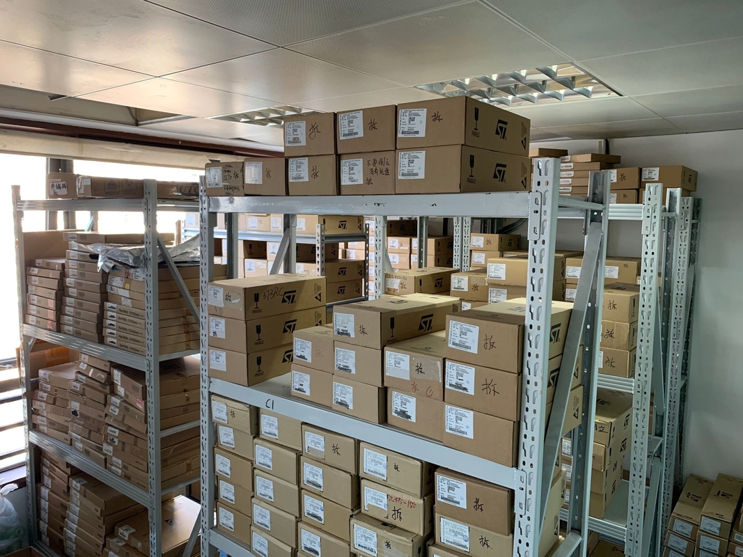 میکروکنترلر جدید اصلی Chuangyunxinyuan MCU UFQFPN-48 مدار مجتمع تراشه آی سی موجود در انبار STM32G071CBU6